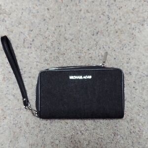 Michael Kors Black Wristlet Wallet
